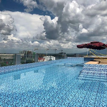 Beautiful Condo In The New La Grande Resort 앙헬레스 외부 사진
